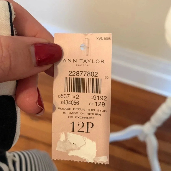 Ann Taylor Factory Skirt - Picture 5 of 7